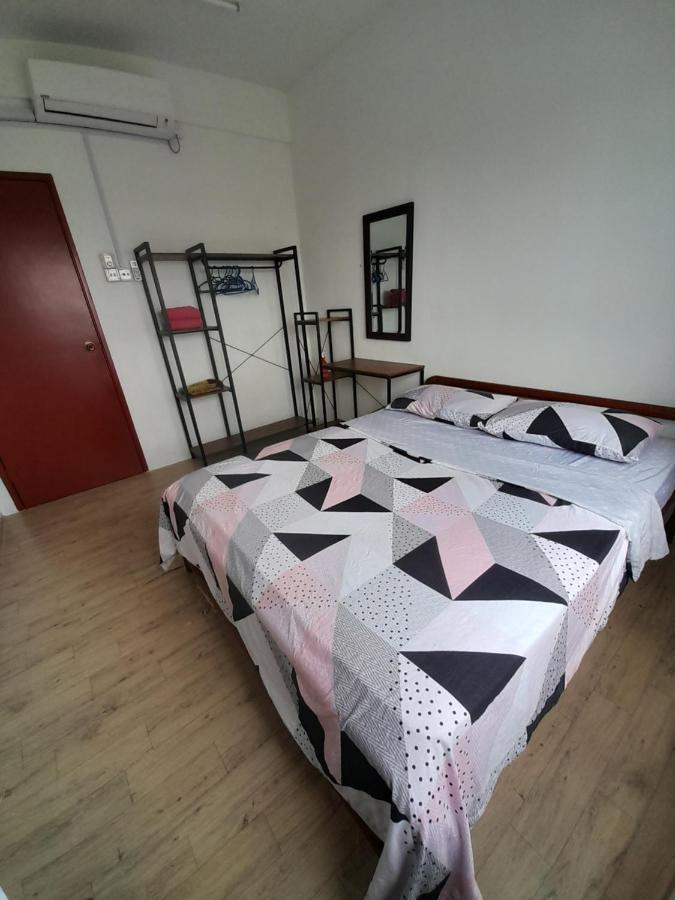 Adinda Homestay Kuala Terengganu Luaran gambar