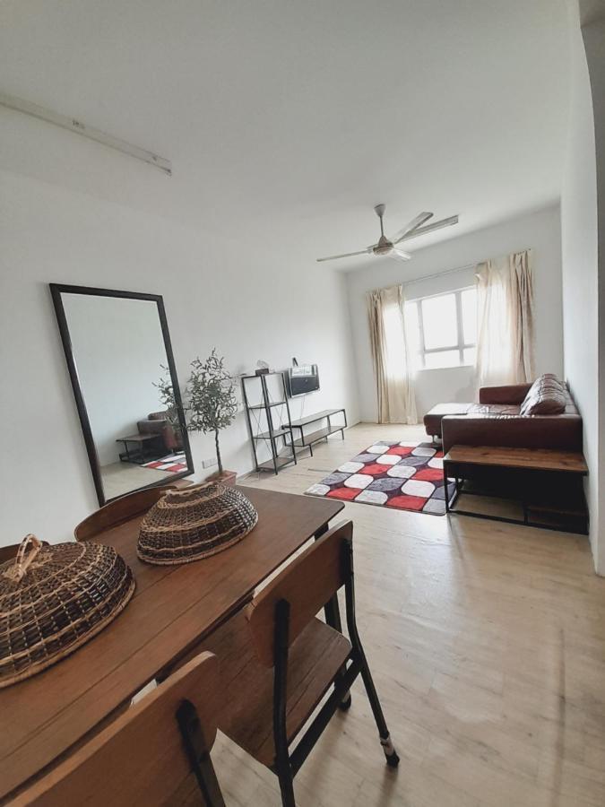 Adinda Homestay Kuala Terengganu Luaran gambar